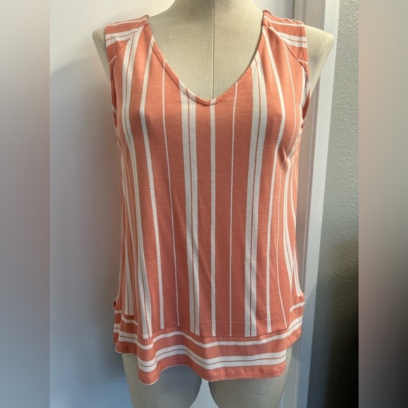 Old Navy Tops - Old Navy - Sleeveless Top NWT